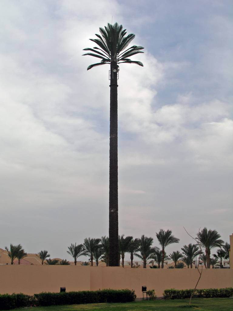 Hurghada, Mast für Mobilfunksender