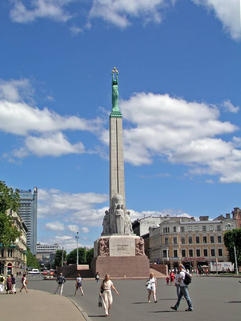 Riga, Park am Basteiberg, Freiheitsdenkmal