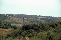 Ciudad del Este, Grenzbrücke