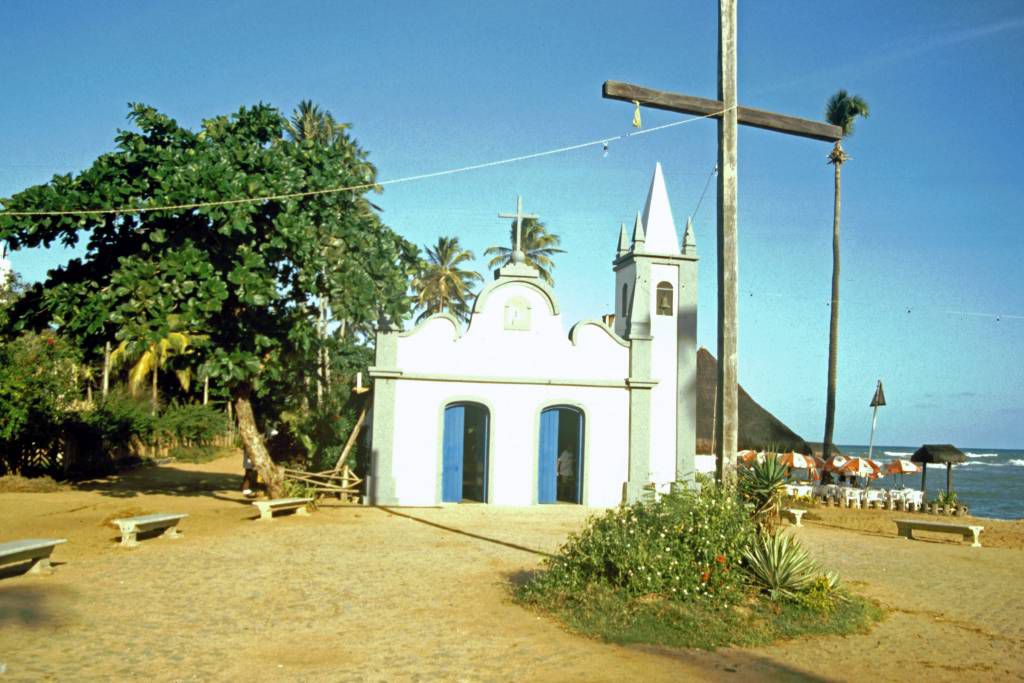 Praia do Forte, Kirche