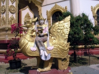 Mangshi, drittgrößte Pagode Chinas