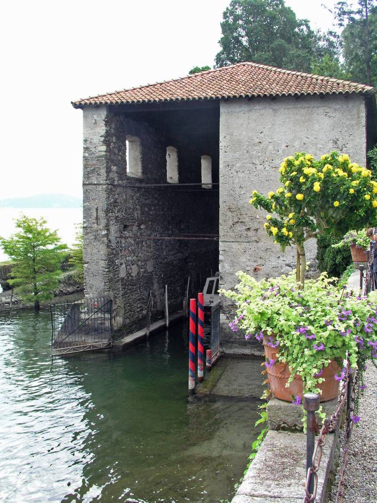 Stresa, Isola Madre, Bootsanlager  im Palazzo Madre