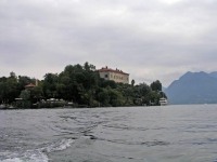 Isola dei Pescatori (Isola Superiore), Blick auf die Isola Madre mit Palast
