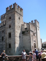 Sirmione, Castello