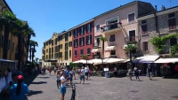 Sirmione, vor dem Castello