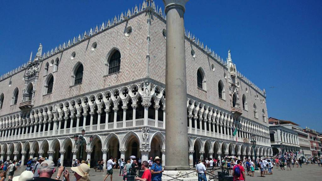 Venedig, Blick auf den Markusplatz und den Dogenpalast