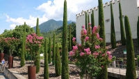 Meran, Schloss Trauttmansdorff mit botanischen Gärten
