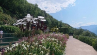 Meran, Schloss Trauttmansdorff mit botanischen Gärten