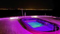 Vasco da Gama, Pool bei Nacht