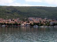 Insel  Kosljun, Blick auf Punat