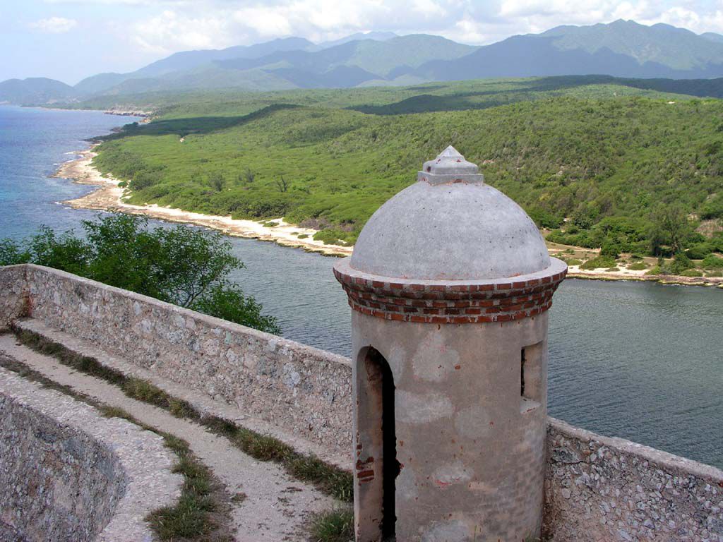 Blick vom Castillo del Morro in Santiago de Cuba