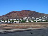 Lanzarote, Playa Blanca, Blick auf den Montana Roja