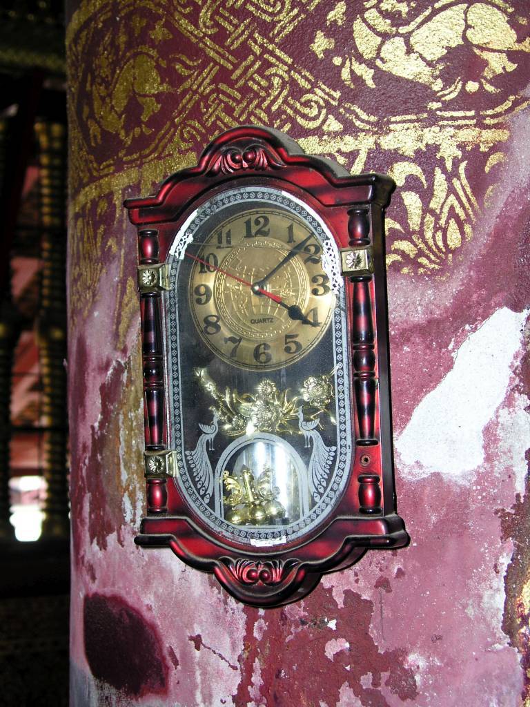 Luang Prabang, alte Uhr im Wat Mai Kloster