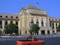 Yangon, Rathaus