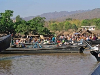 Markt in Taung To, einem Dorf am Inle See