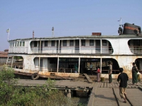 Sittwe, Boot zur Fahrt auf dem Kaladan Fluss