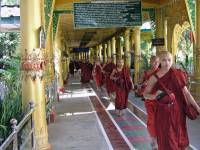 Bago, Kha Khat Wain Kyaung Kloster