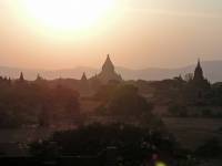 Nyaung U, Bagan, Sonnenuntergang auf der Shwesandaw Pagode