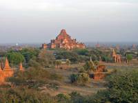 Nyaung U, Bagan, Sonnenuntergang auf der Shwesandaw Pagode