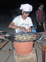 Nyaung U, Bagan, Abendessen und einheimische Tänze an der Seinnyet Nyima Pagode