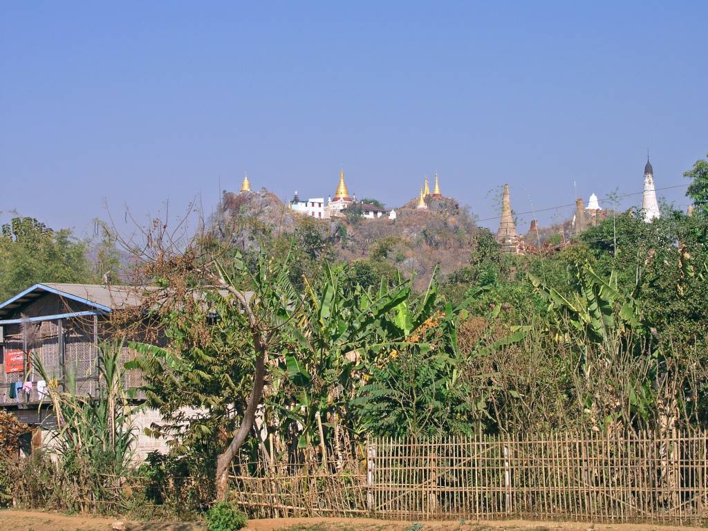 Taunggyi, Inle See, Pagoden
