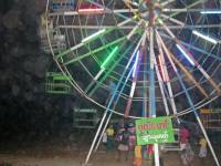 Ngwe Saung, Kirmes, man beachte den "Antrieb" im Rad