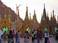 Yangon, Shwedagon-Pagode