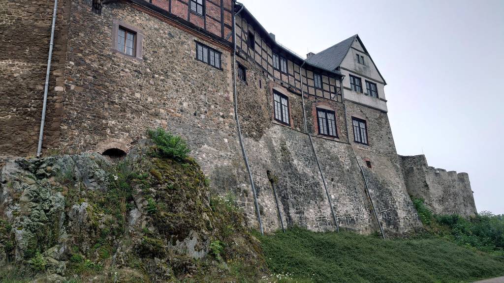 Pansfelde, Burg Falkenstein