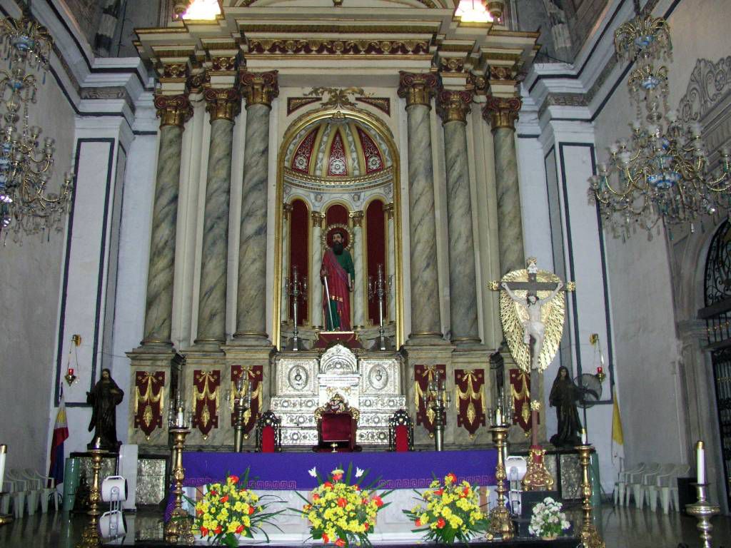 Manila, Intramuros, Kirche