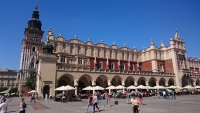 Krakau, Kraków, Hauptmarkt mit Tuchhallen