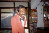 Koggala Beach Hotel, Barkeeper