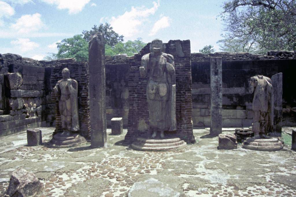 Polonnaruwa, Tempel