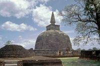 Polonnaruwa, Stupa