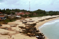 Hambantota, Fischerboote am Strand