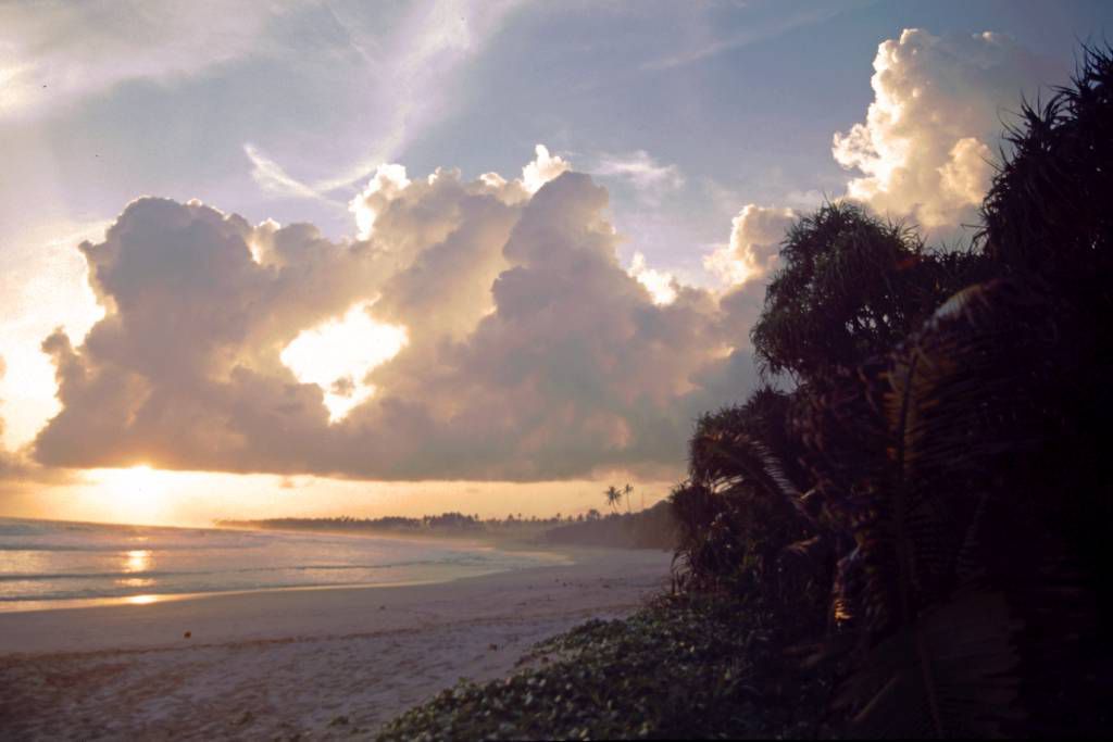 Koggala Beach Hotel, Sonnenuntergang am Strand