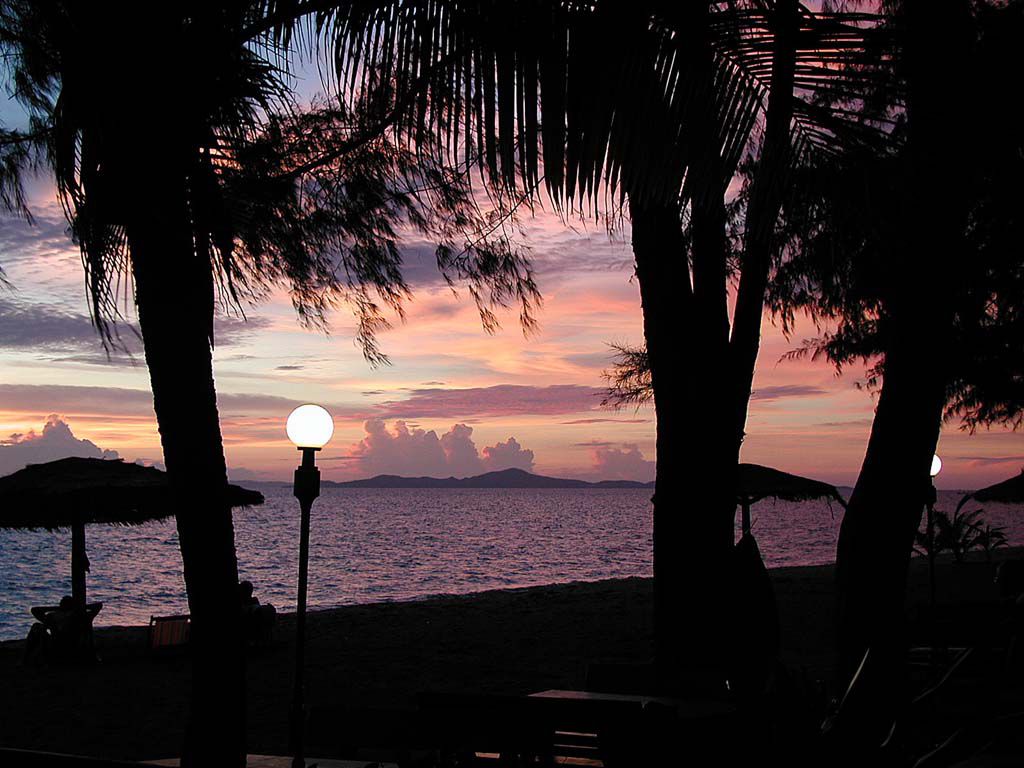 Sonnenuntergang im Pinnacle Resort Golden Beach in Jomtien