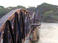 Huai Khaiaw, die Originalbrücke am "River Kwai" (Khwae Yai)