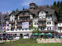 Spindlermühle, Zentrum, Hotel Savoy