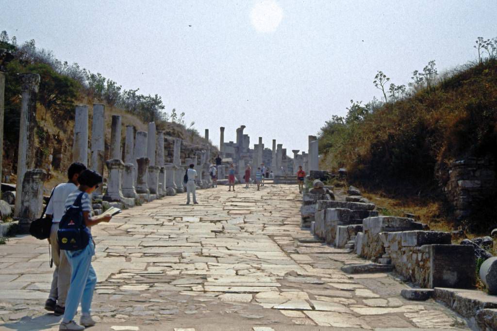 Ephesus, Römische Ausgrabungen, Hauptstraße