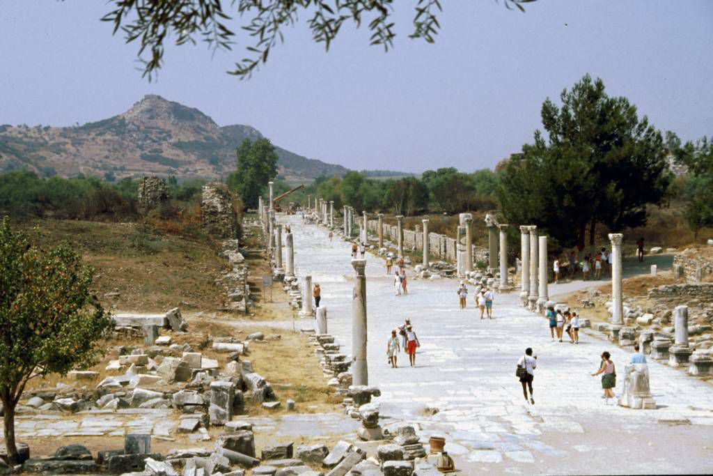 Ephesus, Römische Ausgrabungen, Straße zum Hafen