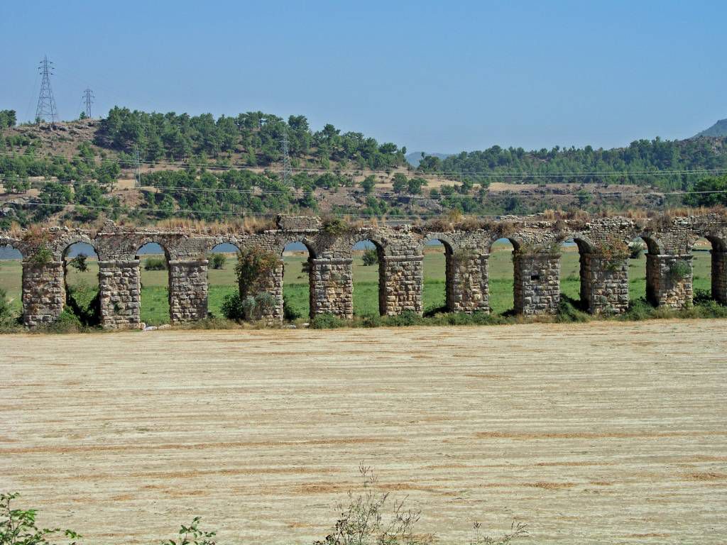 Aquädukt aus römischer Zeit