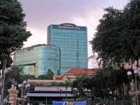 Saigon, Diamond Plaza