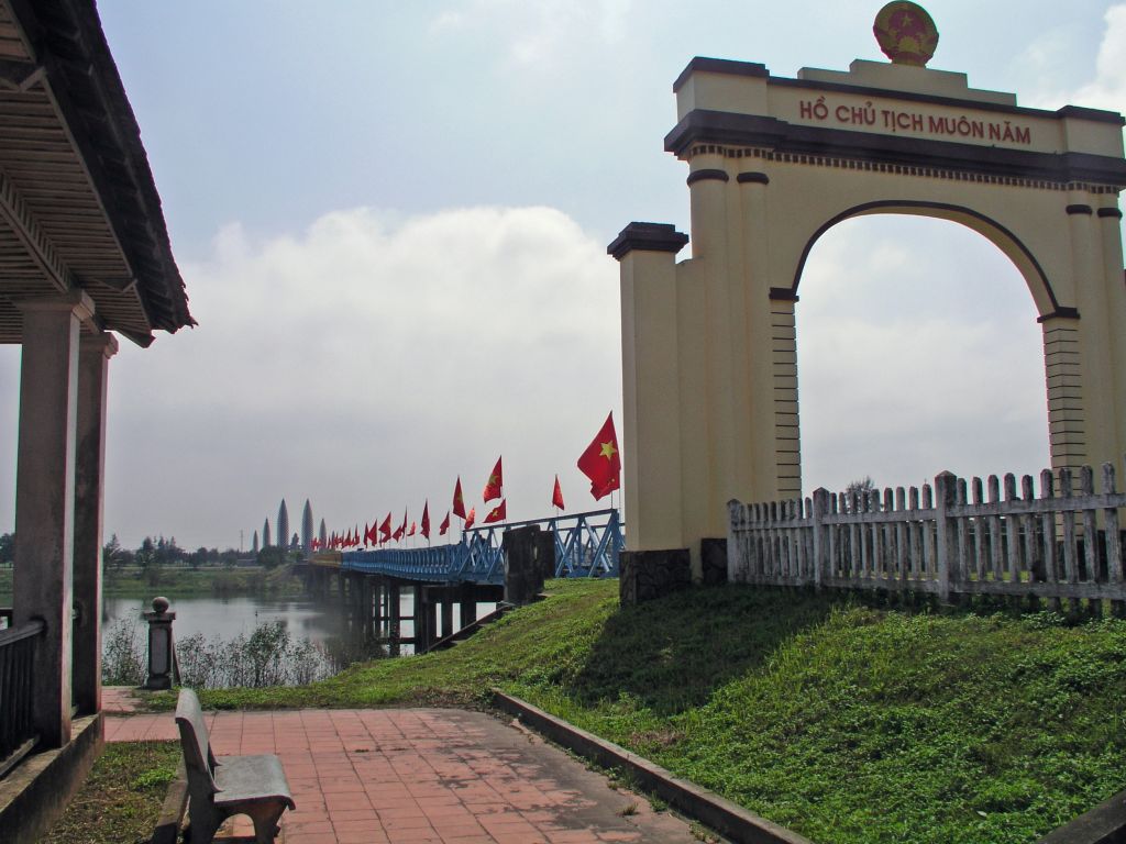 Hiền Lương, Ben Hai Grenzfluss, alte Grenzbrücke