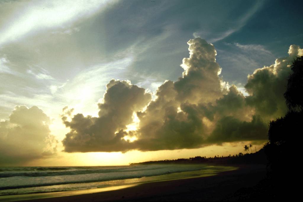 Koggala Beach Hotel, Sonnenuntergang am Strand