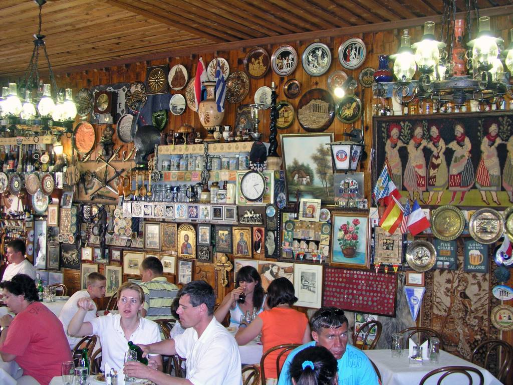 Kalampáka, Restaurant