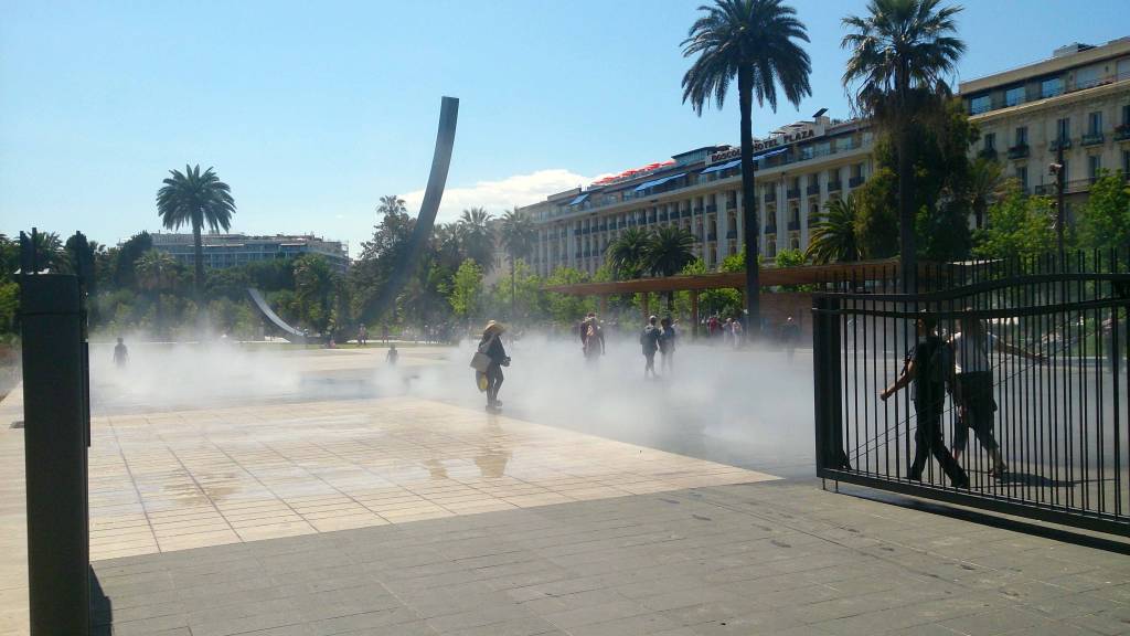 Nizza, Masséna Platz, Wasserspiele